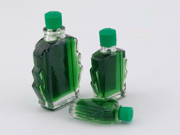 Sử dụng dầu gió