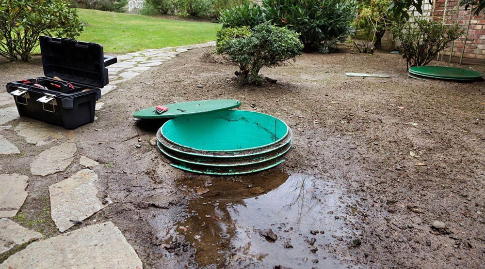 Cách Xử Lý Bể Phốt Bị Đầy Đơn Giản, Tiết Kiệm Và Hiệu Quả